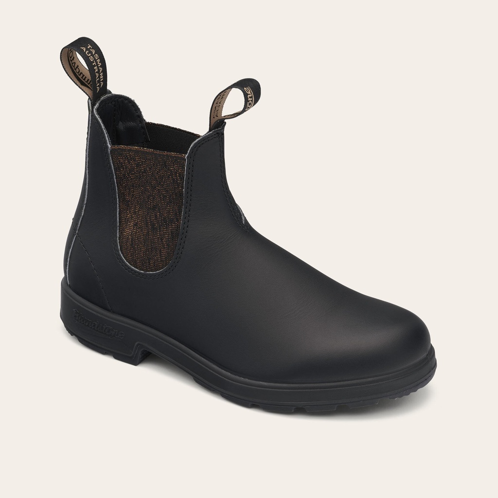 BLUNDSTONE